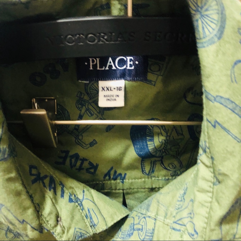 Children’s place button down - Picture 4 of 4